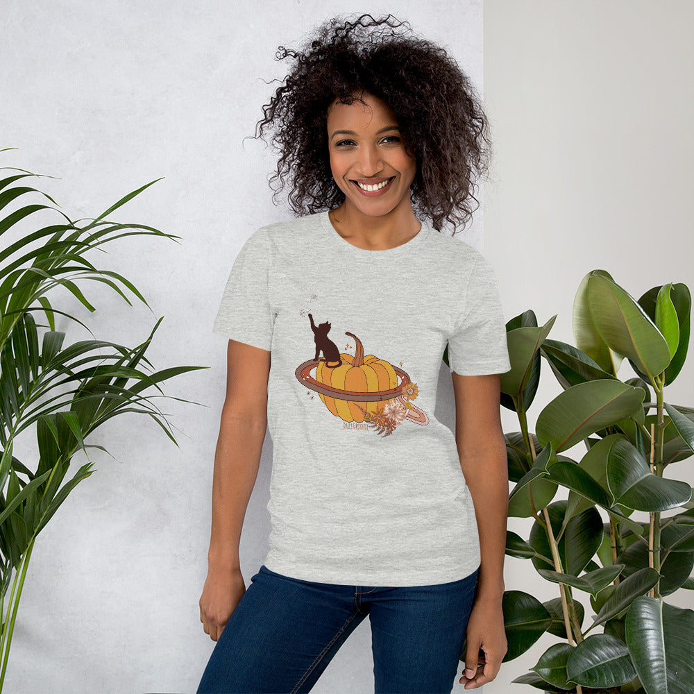 athletic heather "spooky fall kitty" t-shirt for women from Daily Dreadful